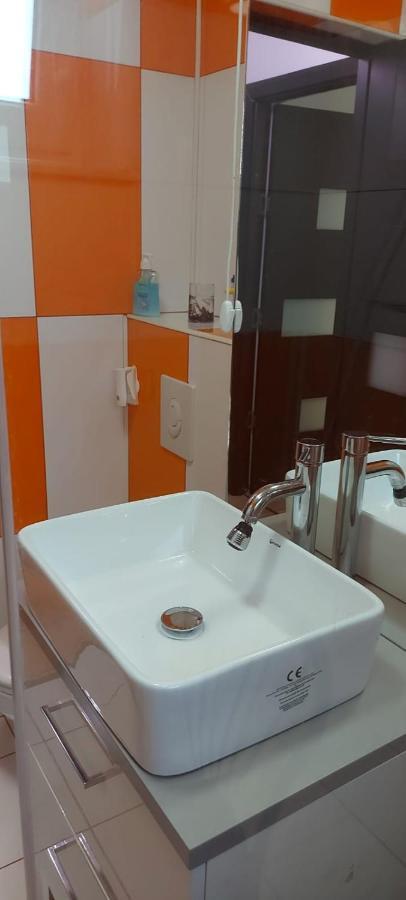 Sghaus Constanta Apartment Luaran gambar